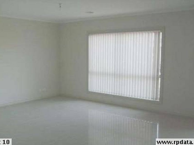 1/3 Saddle Wynd, Truganina VIC 3029