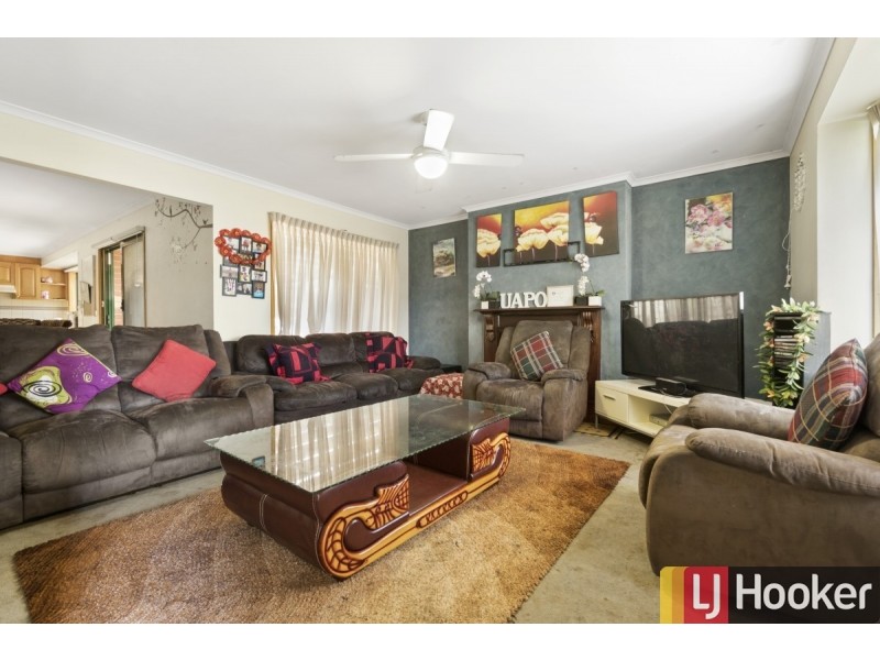 18 Karinya Close, Werribee VIC 3030