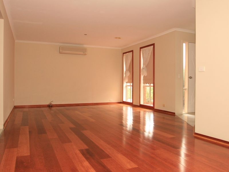 29 Dongala Drive, Werribee VIC 3030