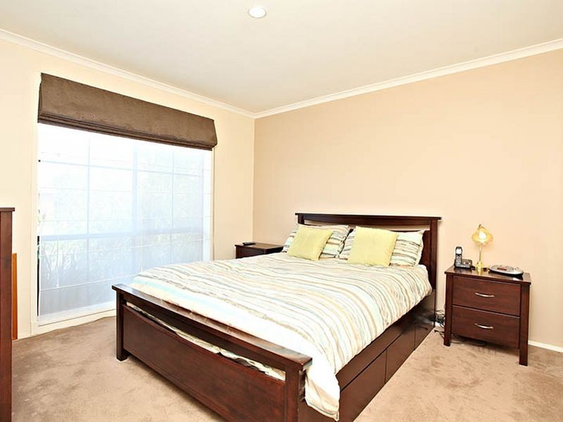 69 Flemington Crescent, Werribee VIC 3030