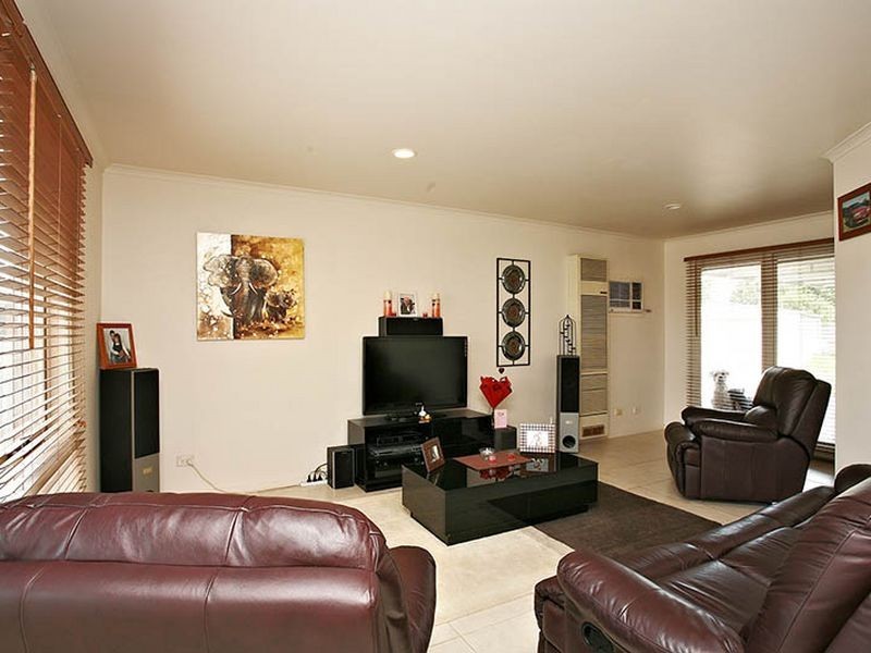 13 Kingfisher Court, Werribee VIC 3030