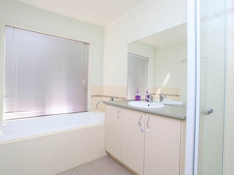 237 Thames Boulevard, Tarneit VIC 3029