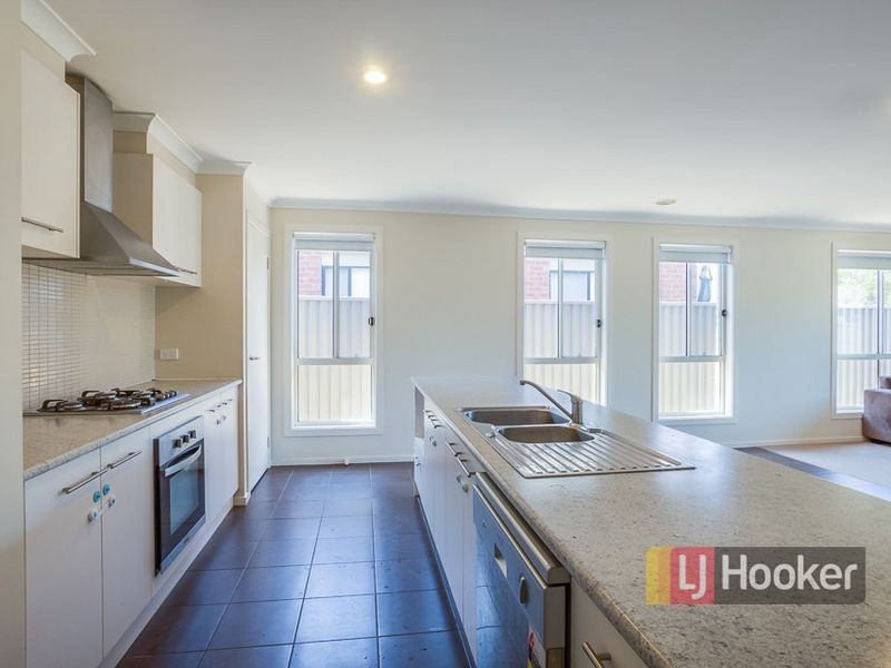 5 Circuit Way, Truganina VIC 3029
