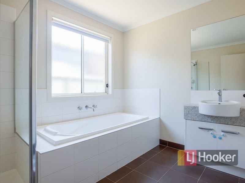 5 Circuit Way, Truganina VIC 3029