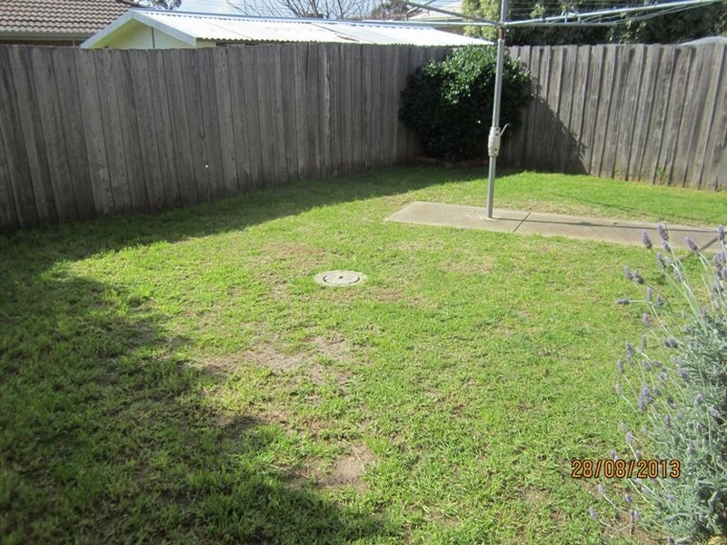 2/12 Sier Avenue, Hoppers Crossing VIC 3029