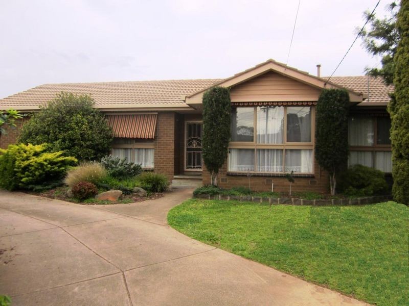 6 Nebo Court, Werribee VIC 3030