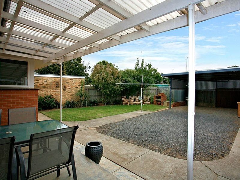 13 Princes Court, Werribee VIC 3030