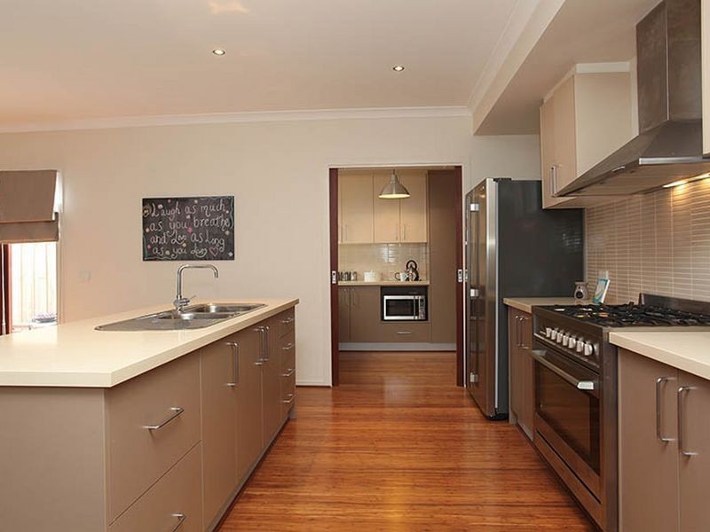 18 Rising Sun Parade, Tarneit VIC 3029