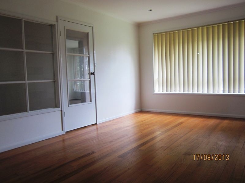 33 Powell Drive, Hoppers Crossing VIC 3029