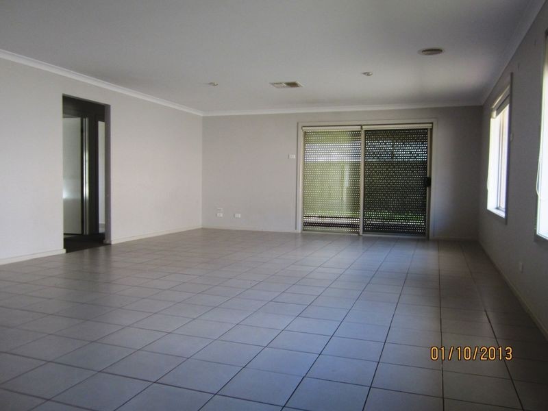 1 Begg Avenue, Truganina VIC 3029