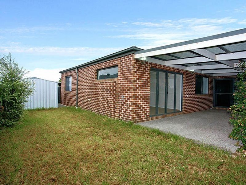 8 Mundi Crescent, Wyndham Vale VIC 3024