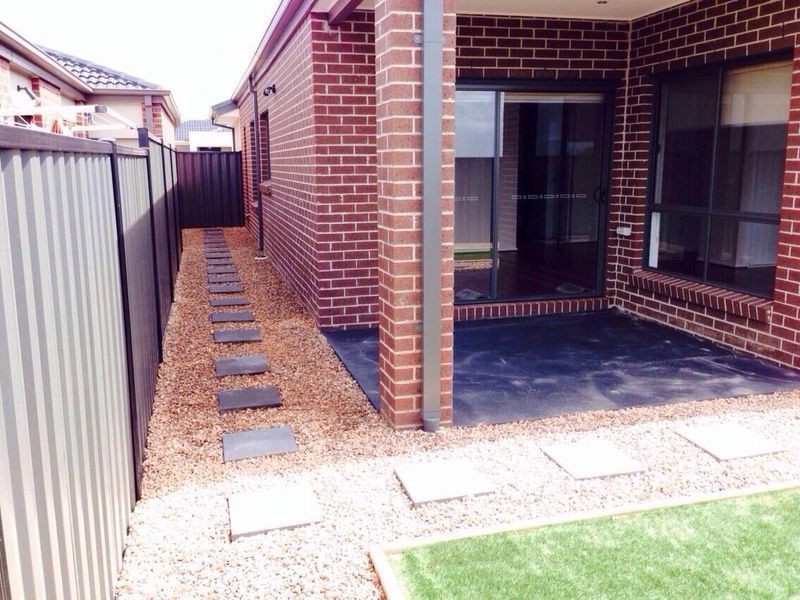 10 Lambourne Avenue, Truganina VIC 3029