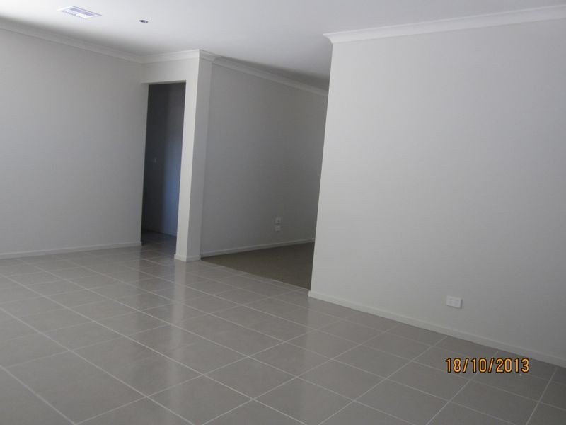 31 Basinview Drive, Tarneit VIC 3029