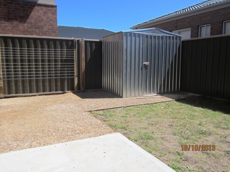 31 Basinview Drive, Tarneit VIC 3029