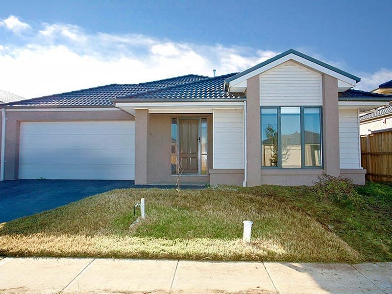 60 Fongeo Drive, Point Cook VIC 3030