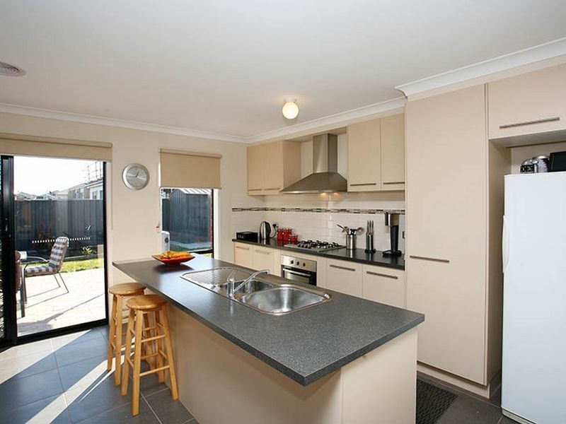 62 Kinglake Drive, Wyndham Vale VIC 3024