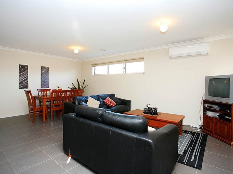 62 Kinglake Drive, Wyndham Vale VIC 3024