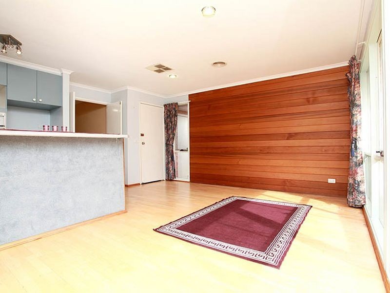 77 Oriole Drive, Werribee VIC 3030