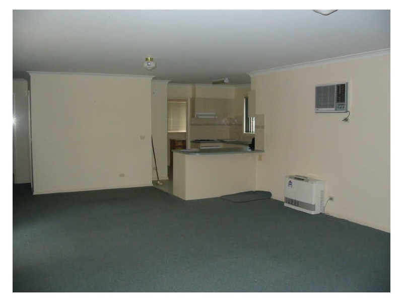 13 Walnut Street, Whittlesea VIC 3757