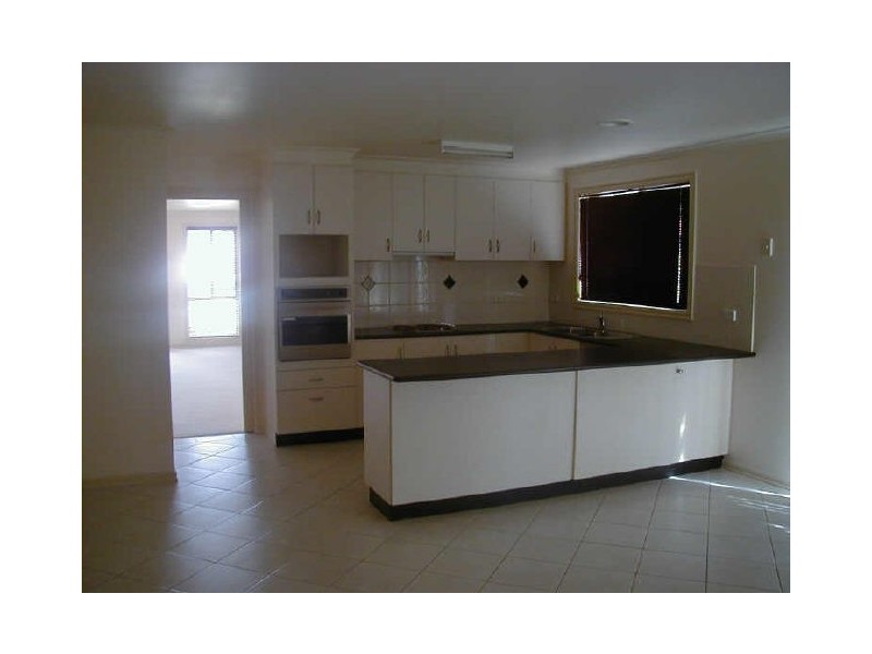 18 Osland Court, Whittlesea VIC 3757