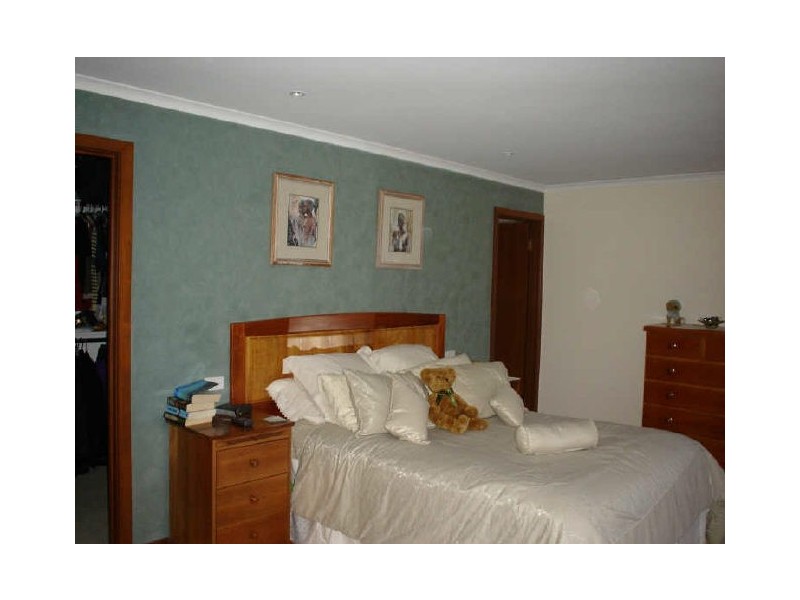 44 Evelyn Street, Whittlesea VIC 3757