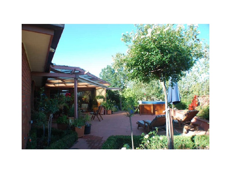 44 Evelyn Street, Whittlesea VIC 3757