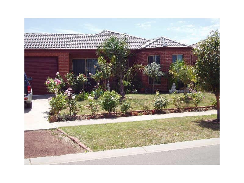 17 Wyatt Way, Wallan VIC 3756