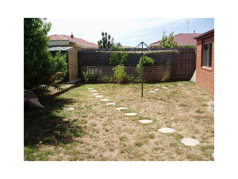 17 Wyatt Way, Wallan VIC 3756