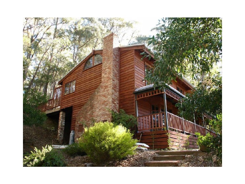 14 Silver Parrot Road, Flowerdale VIC 3717