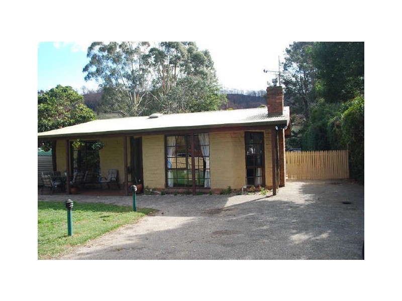 51 Riverside Crescent, Flowerdale VIC 3717