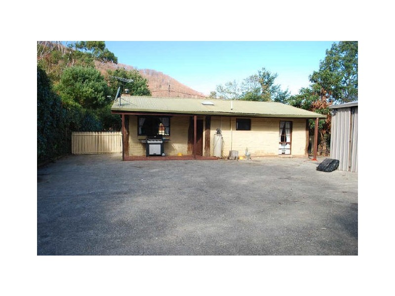 51 Riverside Crescent, Flowerdale VIC 3717