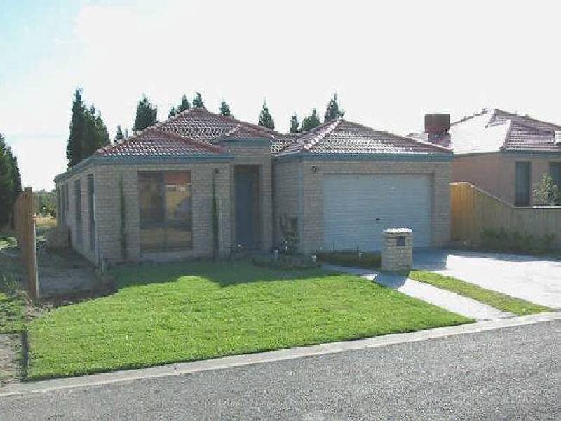 70 Augusta Way, Hidden Valley VIC 3756