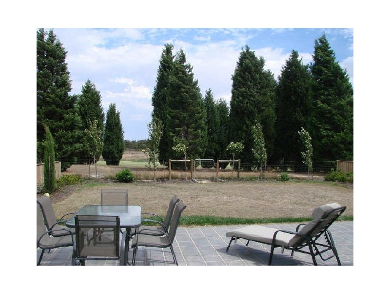 70 Augusta Way, Hidden Valley VIC 3756