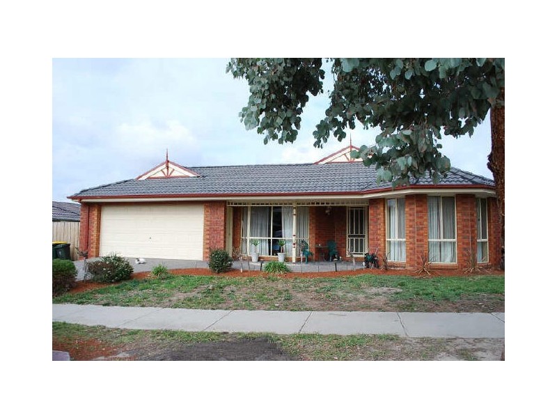 27 Bellbird Drive, Whittlesea VIC 3757