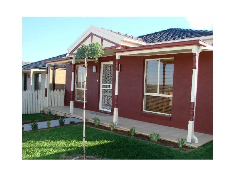 3 Mopoke Mews, Whittlesea VIC 3757