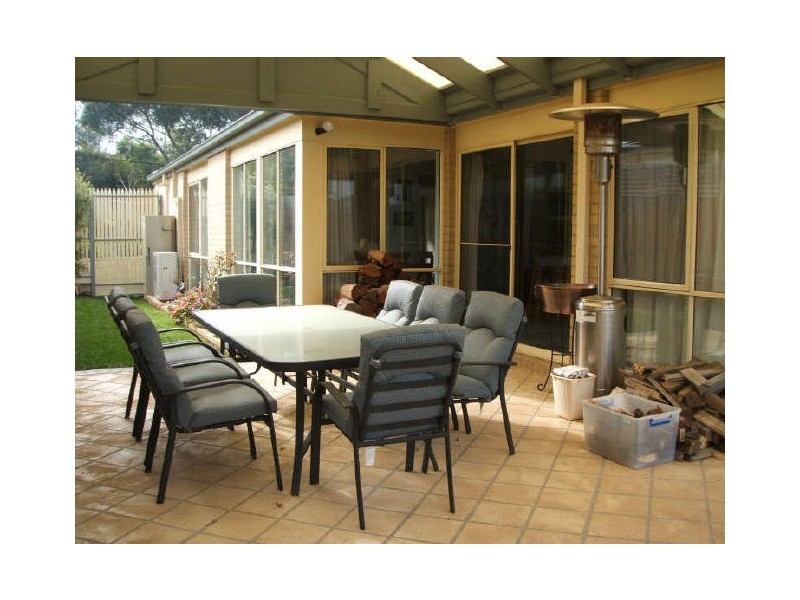 20 Plover Way, Whittlesea VIC 3757