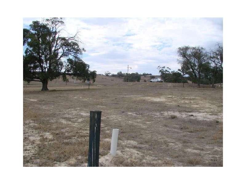 Lot 521 The Outlook, Hidden Valley VIC 3756