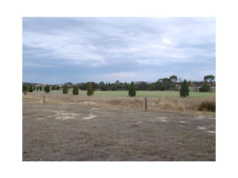 Lot 521 The Outlook, Hidden Valley VIC 3756