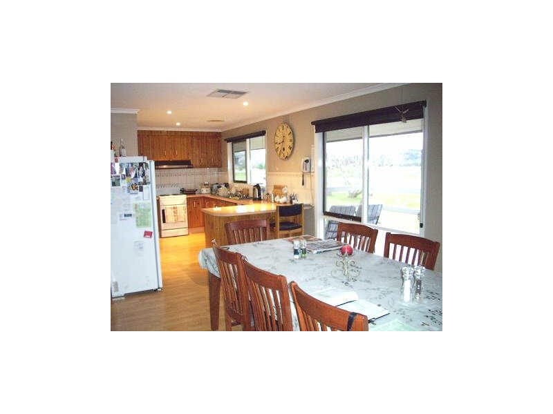 105 Reservoir Road, Yan Yean VIC 3755