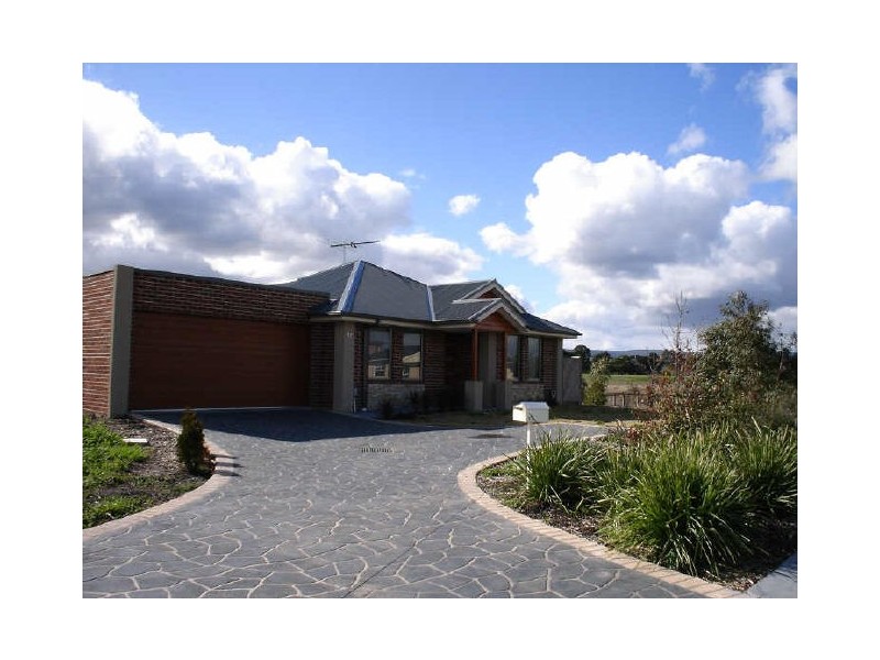 Mayfair Village, Whittlesea VIC 3757