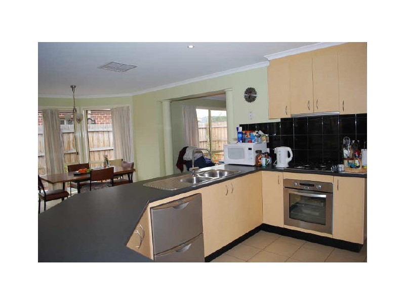 41 Oakbank Boulevard, Whittlesea VIC 3757