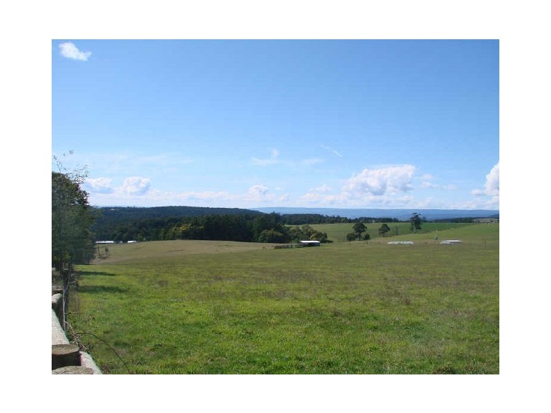 38 Deviation Road, Kinglake VIC 3763