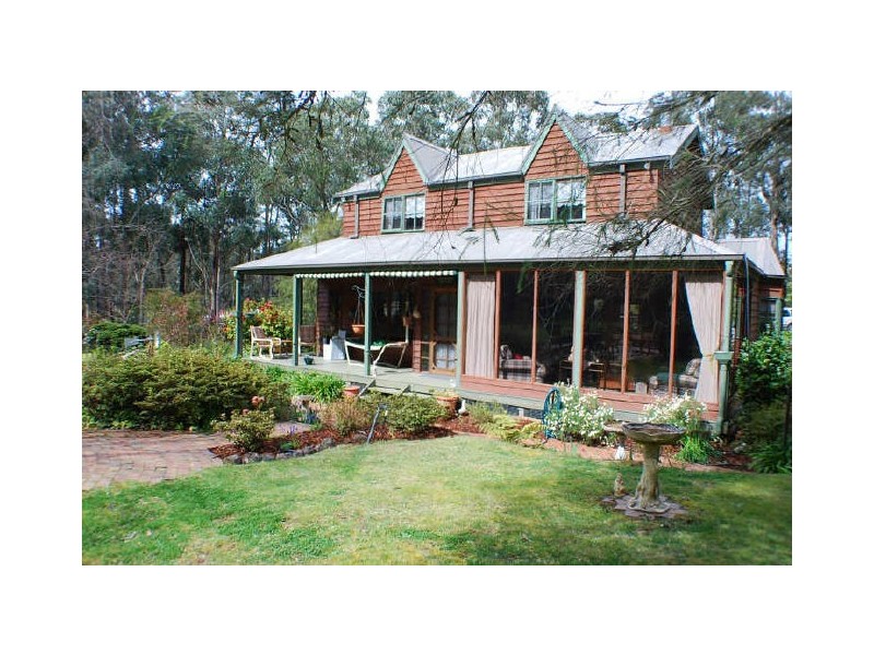 257 Edenvale Crescent, Kinglake West VIC 3757