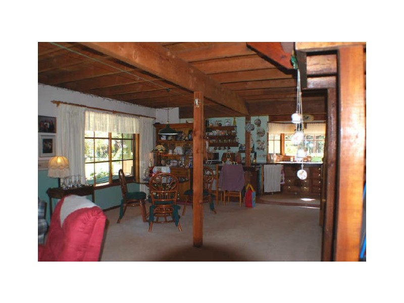 257 Edenvale Crescent, Kinglake West VIC 3757