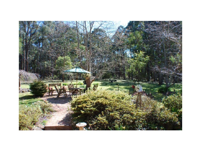 257 Edenvale Crescent, Kinglake West VIC 3757