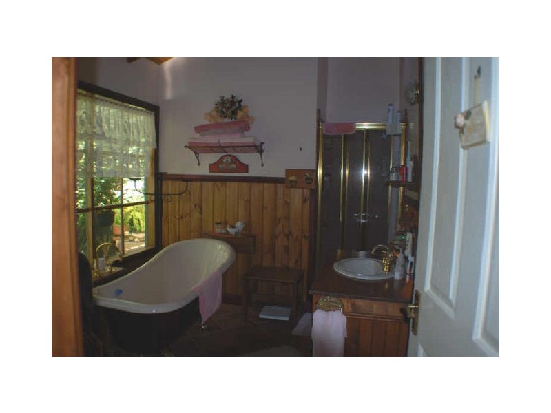 257 Edenvale Crescent, Kinglake West VIC 3757