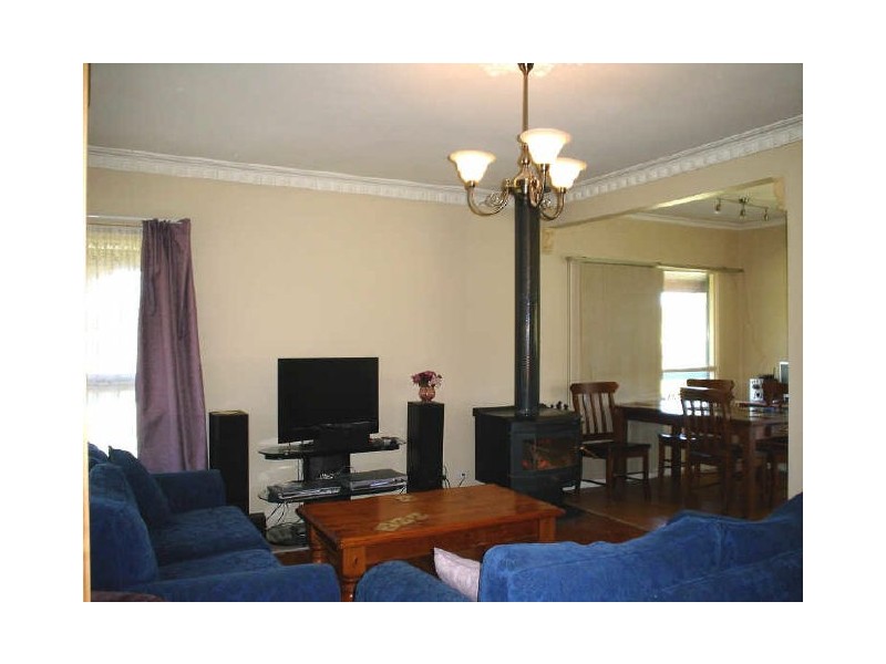 425 Sixth Avenue, Eden Park VIC 3757