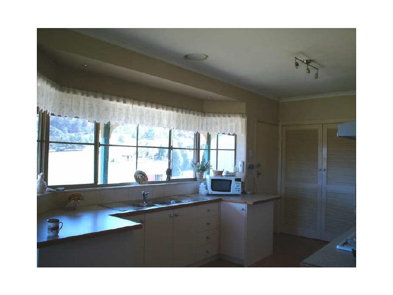 425 Sixth Avenue, Eden Park VIC 3757