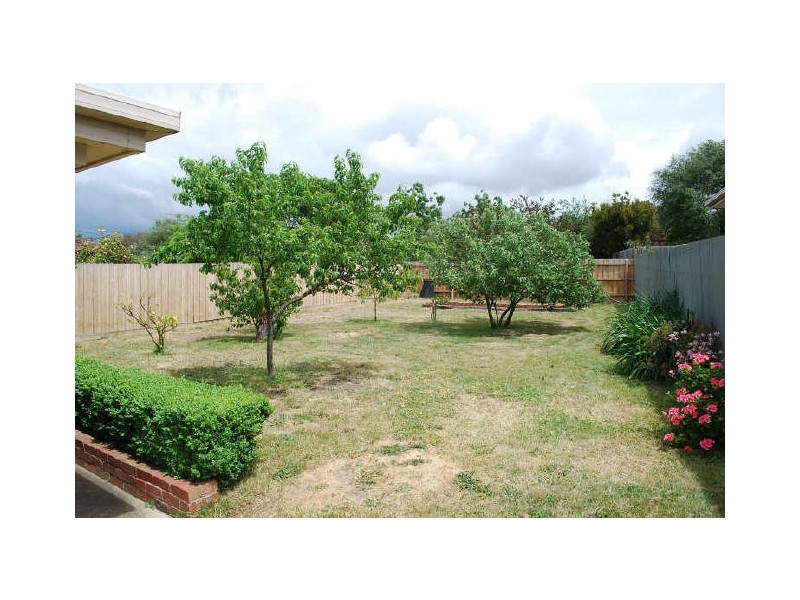 8A Walnut Street, Whittlesea VIC 3757