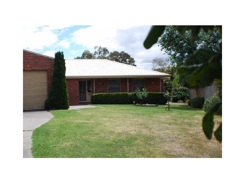 8A Walnut Street, Whittlesea VIC 3757